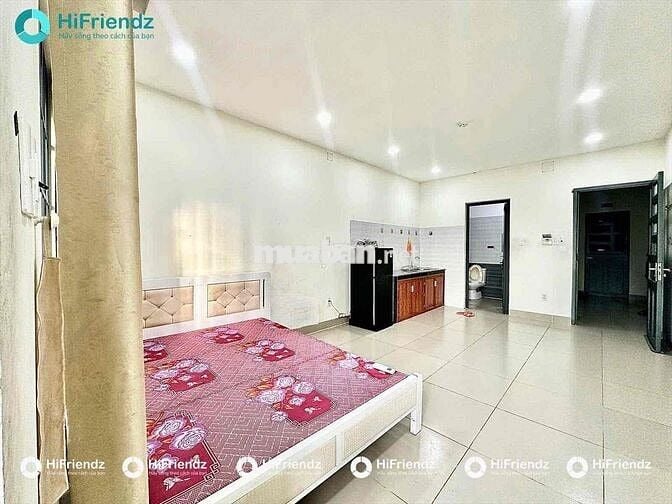 STUDIO SIÊU RỘNG CÁCH AEON TÂN PHÚ 550 MÉT CÓ SẴN MÁY LẠNH BẾP DÀI