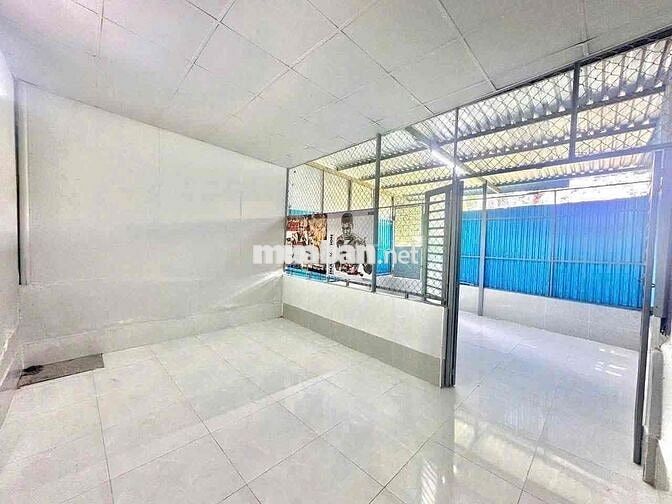 Nhà trệt nguyên căn 5x18m 02phòng sẵn 1máy lạnh hẻm 388 Nguyễn Văn Cừ