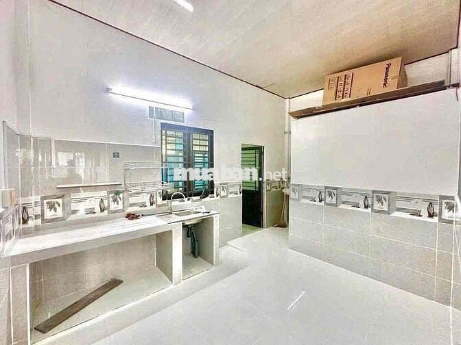 Nhà trệt nguyên căn 5x18m 02phòng sẵn 1máy lạnh hẻm 388 Nguyễn Văn Cừ