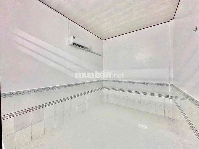 Nhà trệt nguyên căn 5x18m 02phòng sẵn 1máy lạnh hẻm 388 Nguyễn Văn Cừ