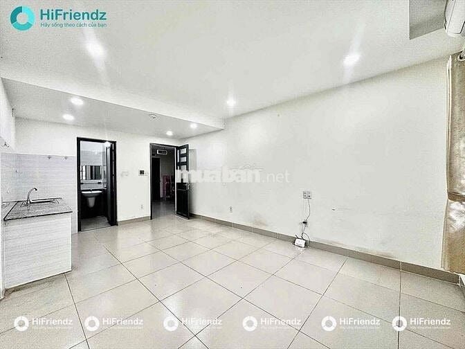 STUDIO SIÊU RỘNG CÁCH AEON TÂN PHÚ 550 MÉT CÓ SẴN MÁY LẠNH BẾP DÀI