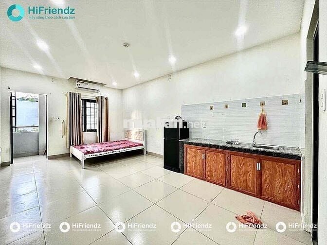 STUDIO SIÊU RỘNG CÁCH AEON TÂN PHÚ 550 MÉT CÓ SẴN MÁY LẠNH BẾP DÀI