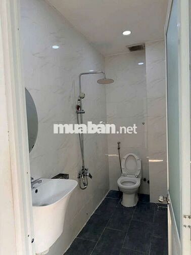 CHO THUÊ NHÀ 5PN 5WC GIÁ 12TRIUE 
