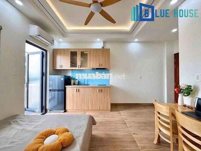 Cho thuê căn hộ Studio ban công full nội thất Lê Thánh Tôn Quận 1 