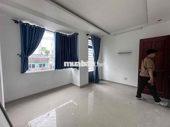 Chính Chủ Cho Thuê Nhà 7PN Làm CHDV Đang Sơn Sửa Phòng , HTro giá tốt