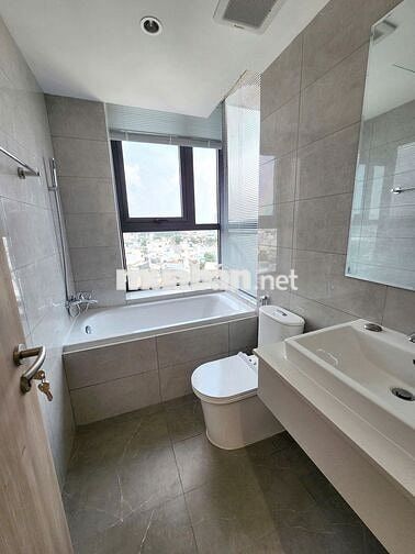 CĂN MINIGARDEN 71M2 CÓ RÈM, XÍCH ĐU VÀ GHẾ MÂY CC D-AQUA CHỈ 12TR