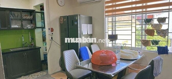 Bán nhà 3 tầng ngõ thông ô tô, DT 30m²giá 3,4 tỷ - Thôn Đìa Nam Hồng