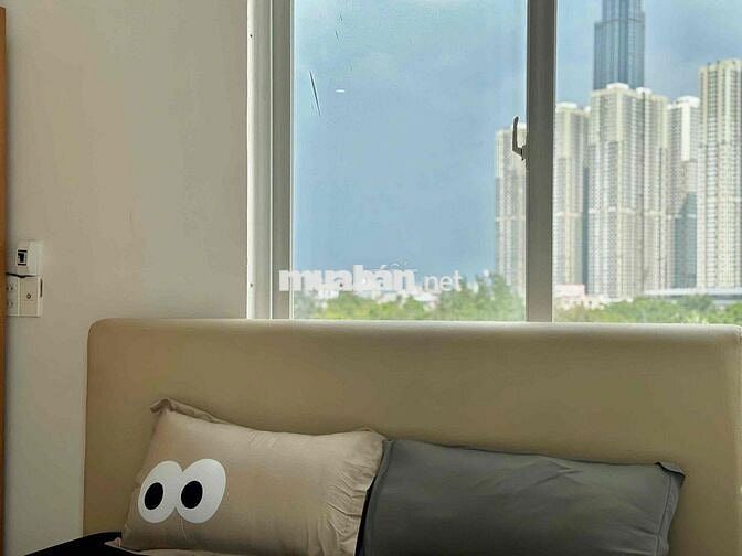 CHO THUÊ CĂN HỘ BAN CÔNG MÁY GIẶT RIÊNG VIEW LANDMARK 81 gần Hàng Xanh