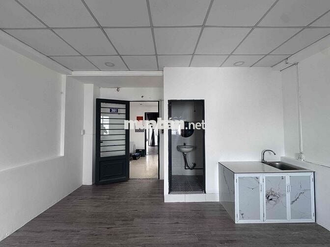 Chính Chủ Cho Thuê Nhà 7PN Làm CHDV Đang Sơn Sửa Phòng , HTro giá tốt