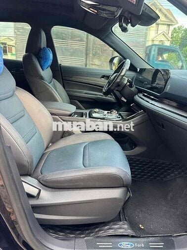 Ford Territory Titanium X 2023 xe đi lướt