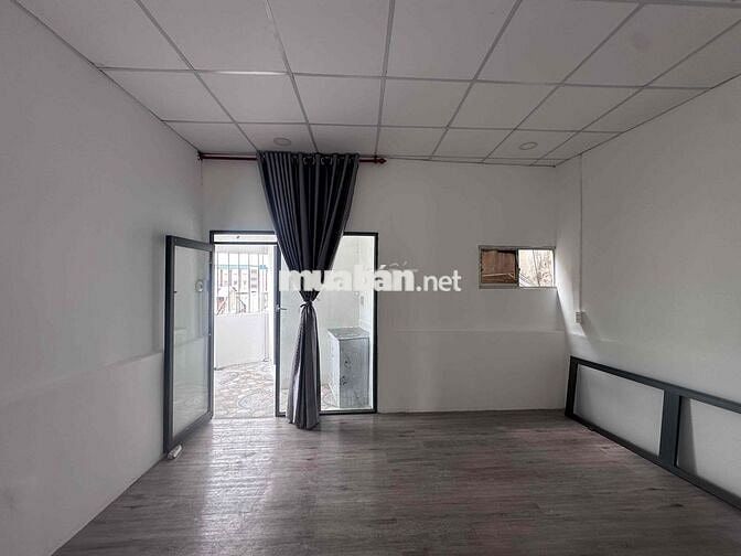 Chính Chủ Cho Thuê Nhà 7PN Làm CHDV Đang Sơn Sửa Phòng , HTro giá tốt