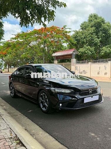 Honda Civic 2021 1.5 Turbo 7 vạn Đen