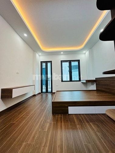 TRẠM TRÔI – GẦN Ô TÔ TRÁNH – NGÕ NÔNG – 5 TẦNG ĐẸP – 45M² – 6.x tỷ