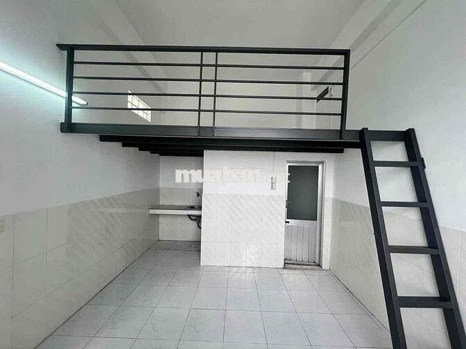 CHỦ GỬI E CĂN DUPLEX GIÁ RẺ 3t MÀ CÓ BAN CÔNG QUA Q11, CẦU CÂY GÕ, Q10