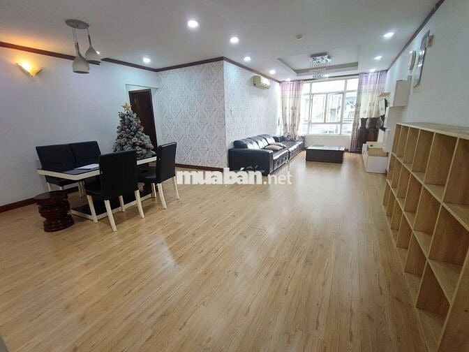Cho thuê căn hộ Giai Việt Q.8 3PN 2WC full Nội thất