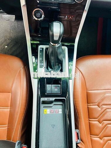 Veloz Cross TOP 2025.( Bản Cao Nhất ).64.000 km