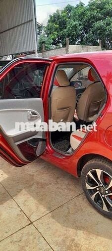 Kia Morning 2016 Số sàn 150000 km Đỏ