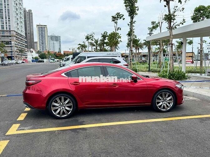 Mazda Mazda 6 2021 2.5 Signature Premium Đỏ