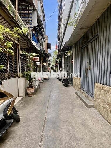 🏡 Nhà Quận 1 - gần cầu Nguyễn Văn Cừ - hẻm thẳng - đất vuông - 3 tầng