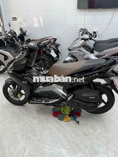 Honda Air Blade 150 ABS Đen bóng Tự động