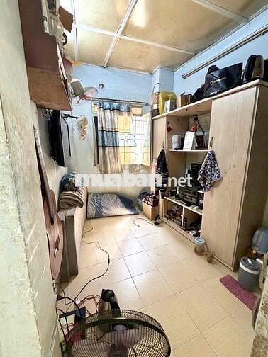 Bán nhà 4 tầng chỉ 2.67T, cách 15m ra Mt xe hơi Đ.Tôn đản kếVĩnh khánh