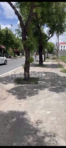 Cho thuê hơn 100m mặt tền 1000m đến 2200m  ngã 4 Song Hành -Hóc Môn