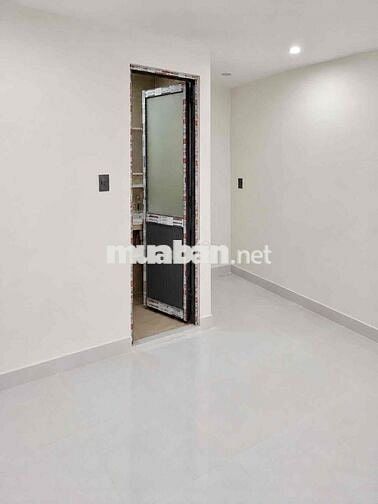 🏡 Nhà Quận 1 - gần cầu Nguyễn Văn Cừ - hẻm thẳng - đất vuông - 3 tầng