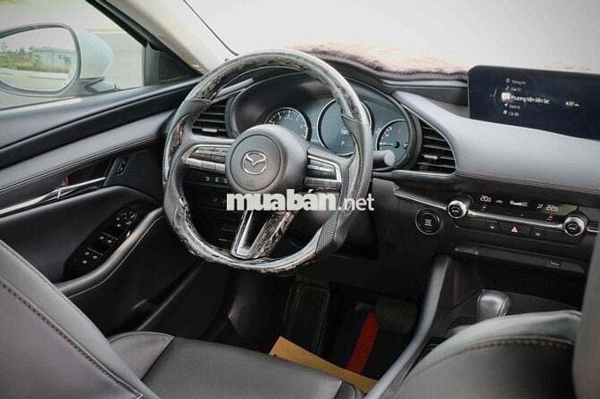 Mazda Mazda 3 Luxury 2025 Trắng 14000 km