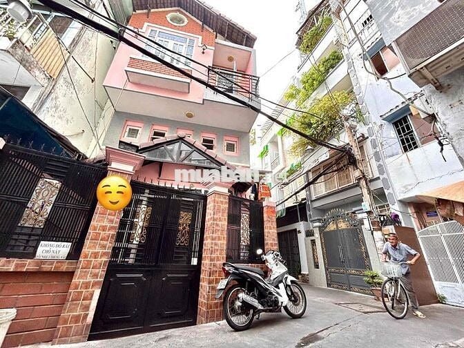 Bán nhà 4 tầng chỉ 2.67T, cách 15m ra Mt xe hơi Đ.Tôn đản kếVĩnh khánh