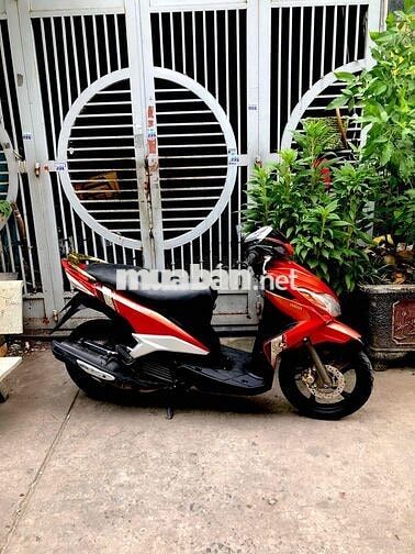 Yamaha Luvias 2011 Đỏ. cà vẹt đ đủ. Máy siu êm du