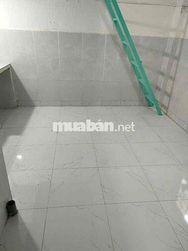 PHÒNG TRỌ BÌNH DÂN CẠNH ĐƯỜNG RAY XE LỬA F13 BÌNH THẠNH