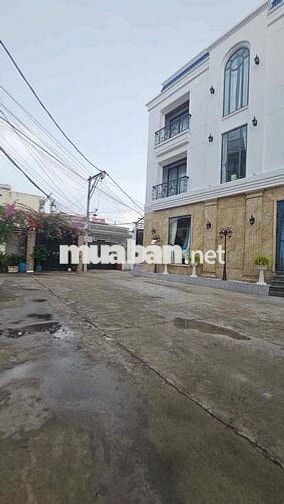 Đất thổ cư gần ngã ba Hoàng Diệu 2