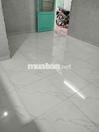 PHÒNG TRỌ BÌNH DÂN CẠNH ĐƯỜNG RAY XE LỬA F13 BÌNH THẠNH