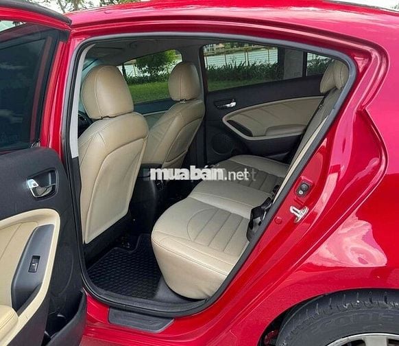 KIA CERATO 1.6 MT 2017 MODEL 2018