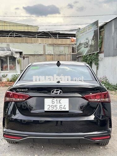 Hyundai Accent đen MT Full 2023 23.000km zin mới