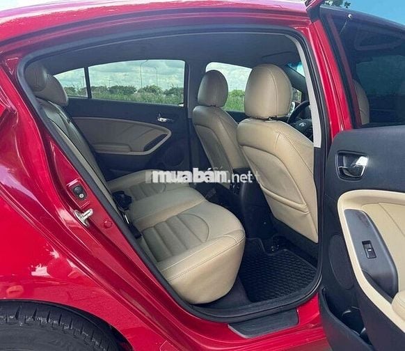 KIA CERATO 1.6 MT 2017 MODEL 2018