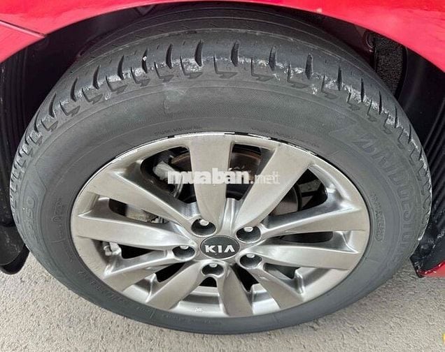KIA CERATO 1.6 MT 2017 MODEL 2018