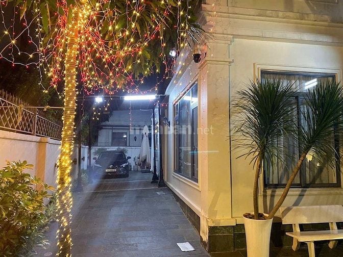 Bán biệt thự cao cấp khu đô thị Lakeview City, 196m2, ngang 9.3m