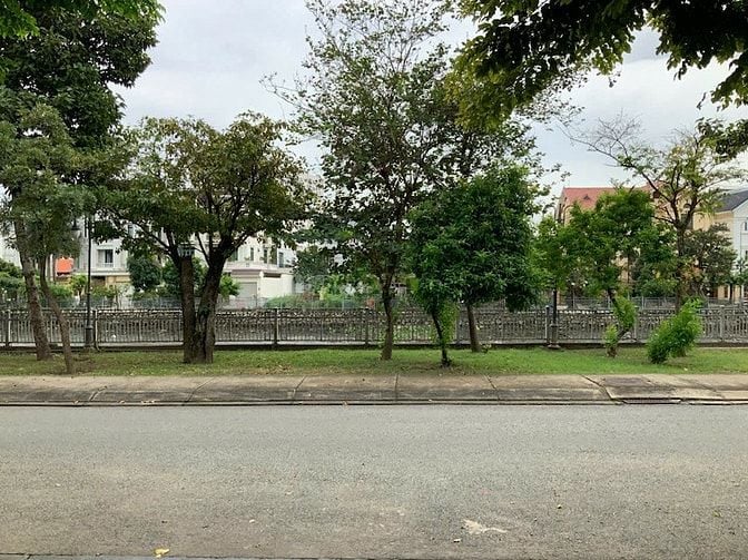 Bán biệt thự cao cấp khu đô thị Lakeview City, 196m2, ngang 9.3m
