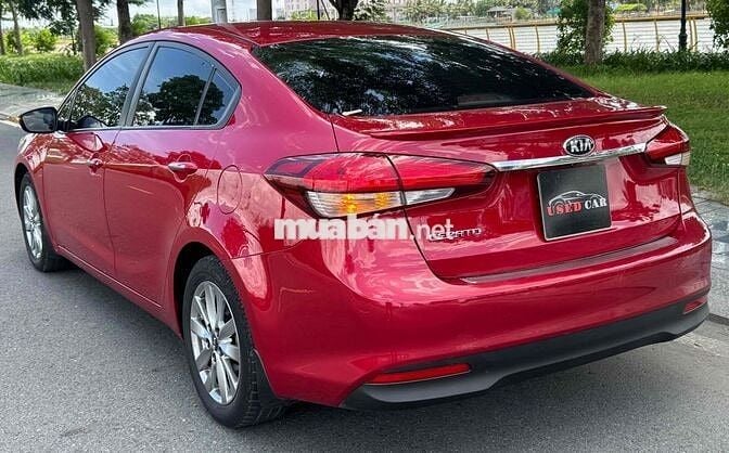 KIA CERATO 1.6 MT 2017 MODEL 2018