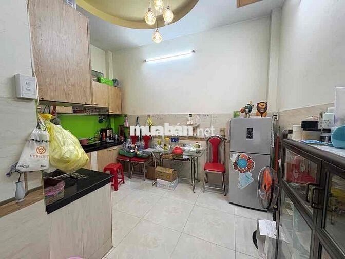 NHÀ MẶT TIỀN TRỊNH ĐÌNH TRỌNG TÂN PHÚ 132M2 • 5.3x26 Hướng Đông Bắc