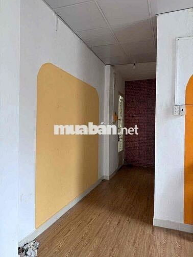 Bán chung cư 1 phòng ngủ ở 1A-1B Nguyễn Đình Chiểu- Sài gòn