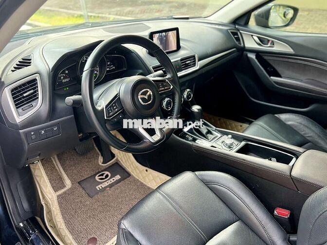 ❤️ Mazda 3 2020, bản Luxury 25.000 Km