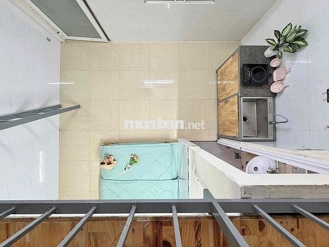 PHÒNG GÁC MÁY LẠNH - THANG MÁY HẦM XE - GẦN ETOWN
