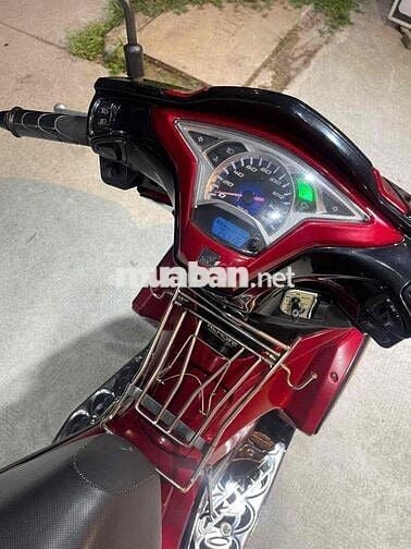 Honda Air Blade Mắt cú 2014 Đỏ đen 25.000 km