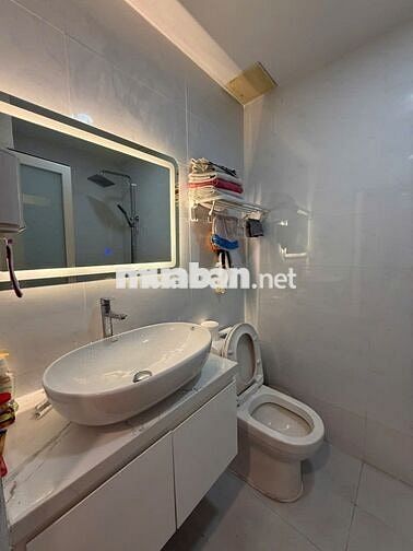 Cho Thuê CHCC Remax Plaza Quận 6 Giá 9tr5, 100m2, 3PN, 2WC, NTCB.