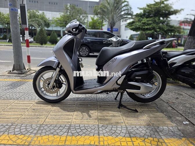 SH 2018 BS 43 Siêu Mới Máy Rin Chạy Êm