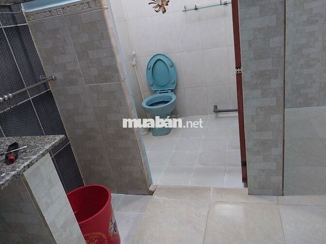 Phòng trọ có gác đúc tổng dt 25m2 đường ĐHT23