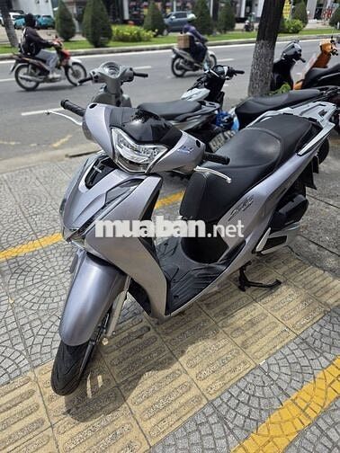 SH 2018 BS 43 Siêu Mới Máy Rin Chạy Êm