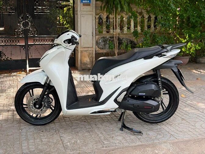 Honda SH 2020 Trắng Siêu Mới Máy Rin Chạy Em